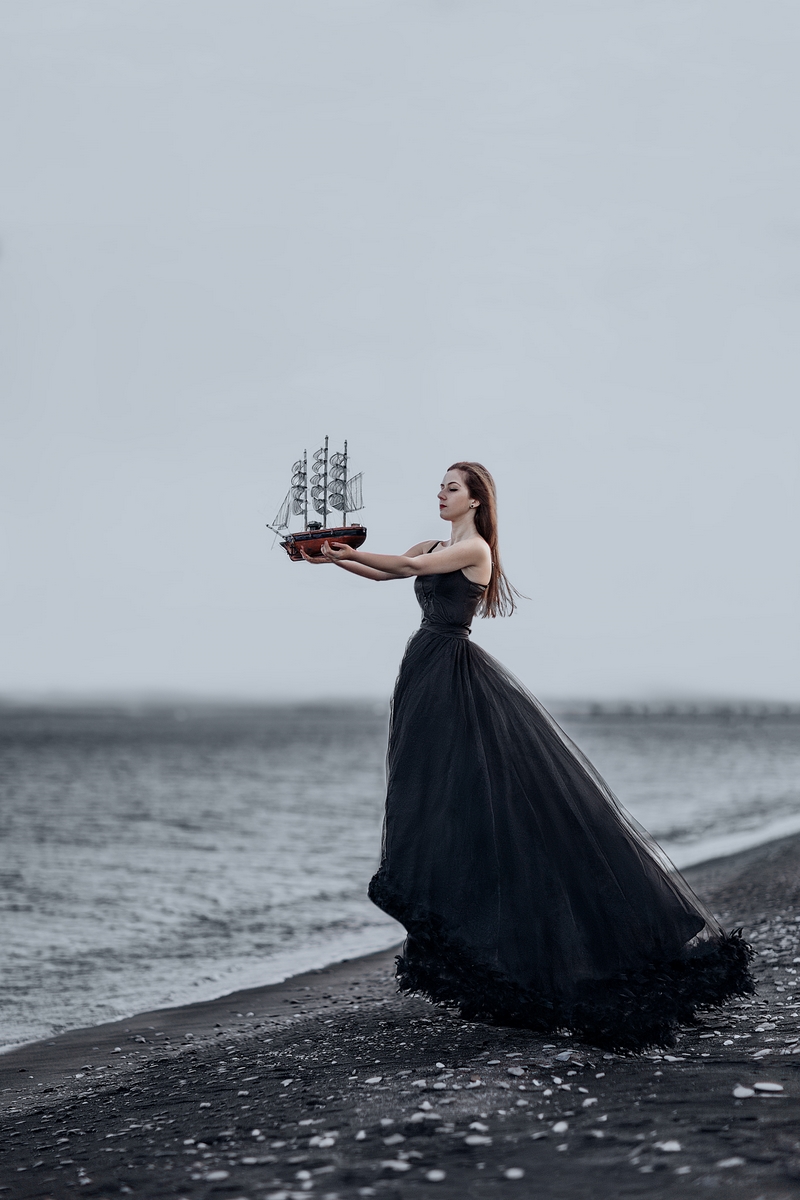 Ship 03 2048px